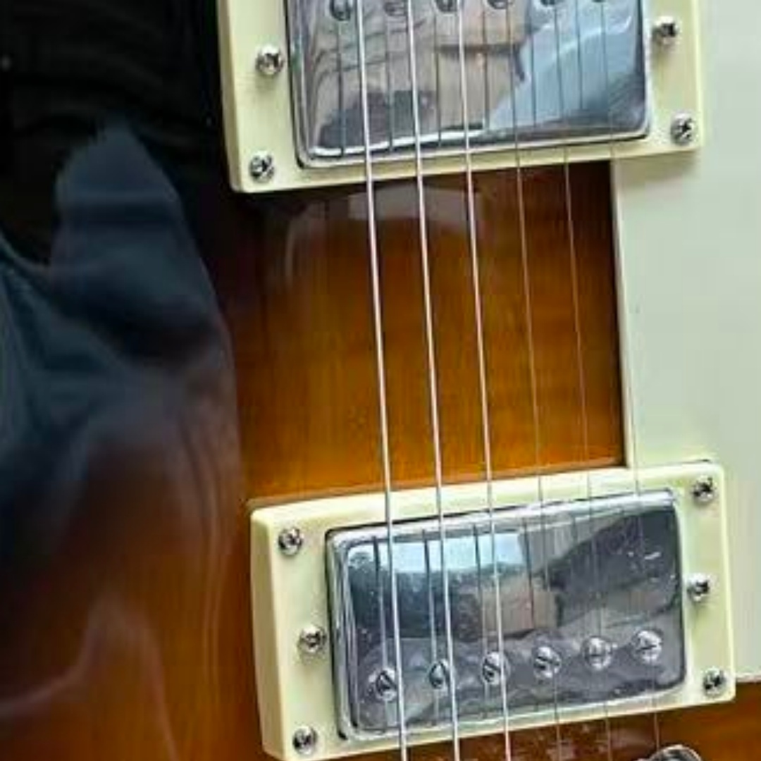 Gradient Brown Electric Guitar - огляд і ціна Electric Guitar Beginner